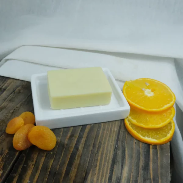 The Good Soap Orange & Lavender Moisturiser Bar | Refillability
